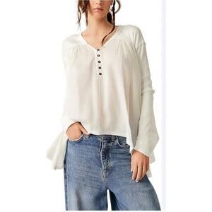 Free People Small White Small Blouse Cottage Core Boho V Neck Peasant Oversized